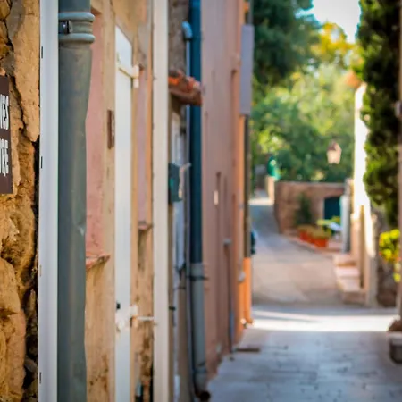 Happy Tropez, Au Coeur Du Village De Gassin